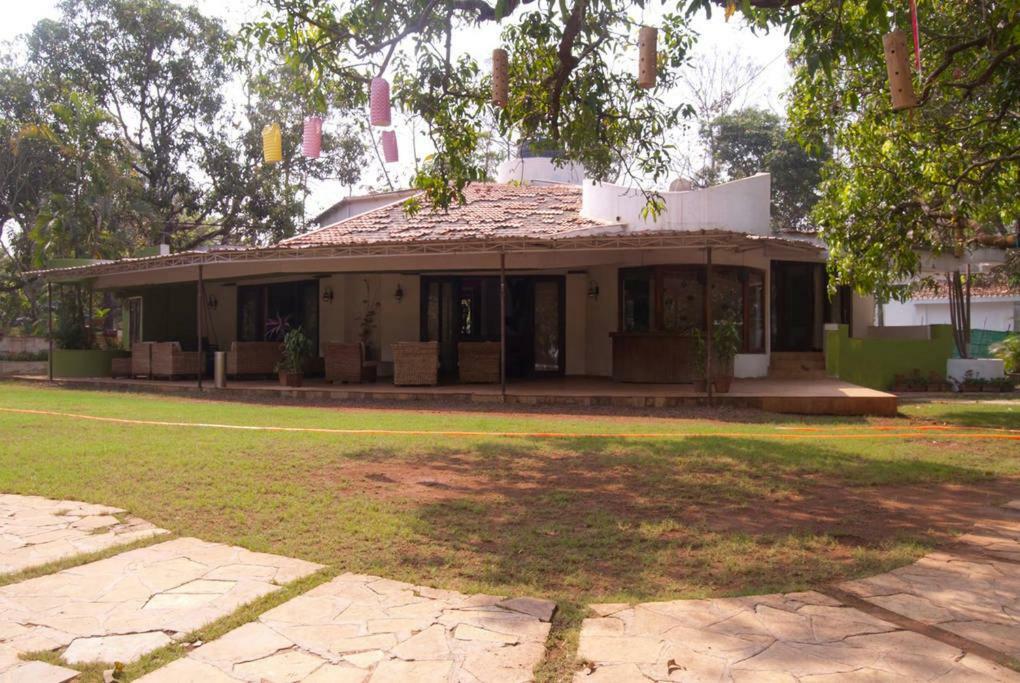 Ccaza Ccomodore By Vista Rooms Alibag Exterior photo